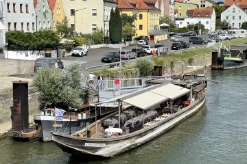 Schiff Ahoi! Schiff Ahoi!